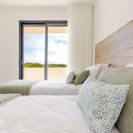 Vale Atlantico - By Sch - E Nazaré