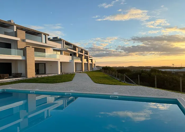 Vale Atlantico - By Sch - E Appartamento Nazaré